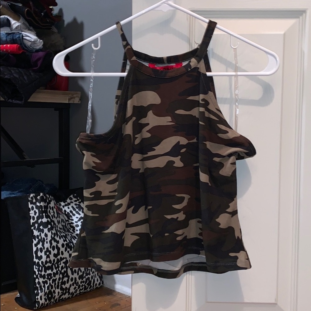 camo halter top
